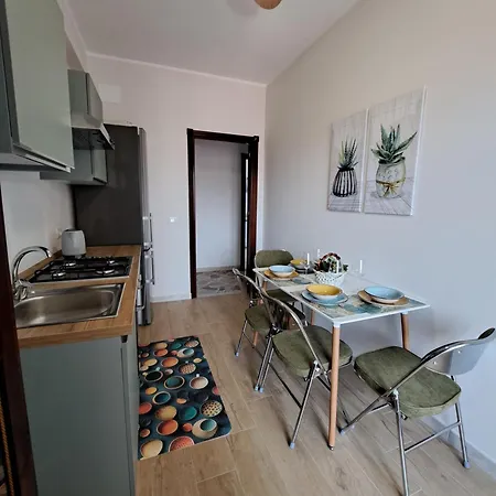 Skyline Apartment